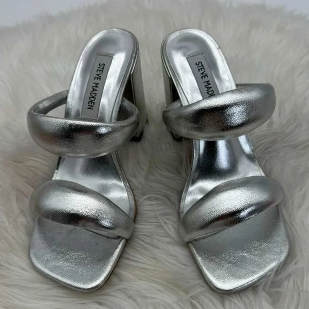 Steve Madden step into